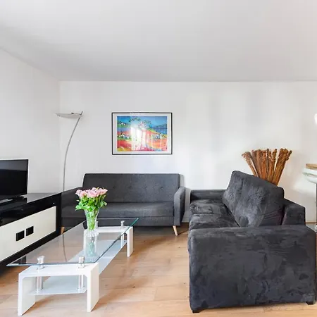 Flat 5 Min Walking From The Sea Apartment Nice