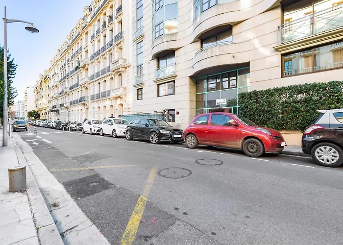 Flat 5 Min Walking From The Sea * Nice